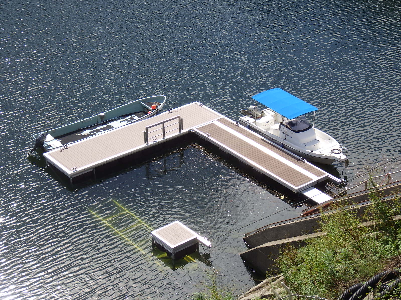 新技術・工法等インクライン併設型浮桟橋